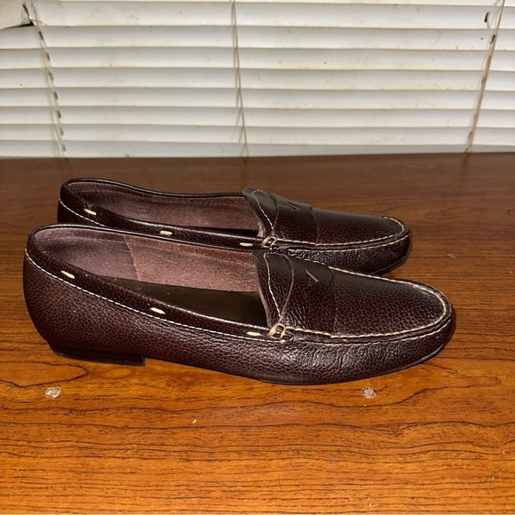 Talbots Women’s Brown Pebbled Leather Penny Loafers Size 7 1/2 B Made in Brazil - Picture 4 of 6